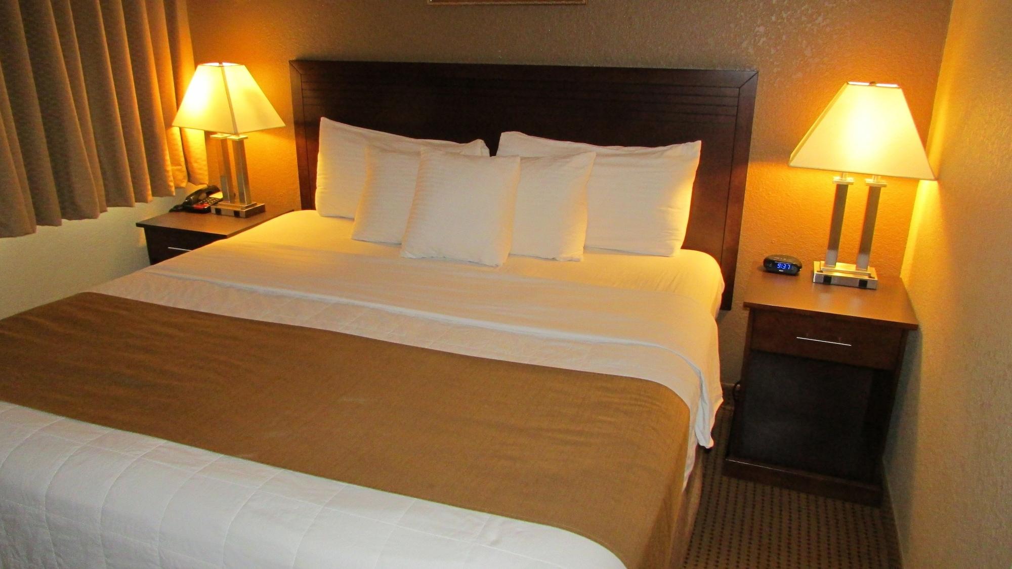 Fairbridge Inn & Suites Левенуэрт Экстерьер фото