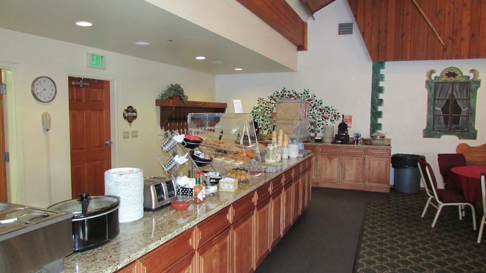 Fairbridge Inn & Suites Левенуэрт Экстерьер фото
